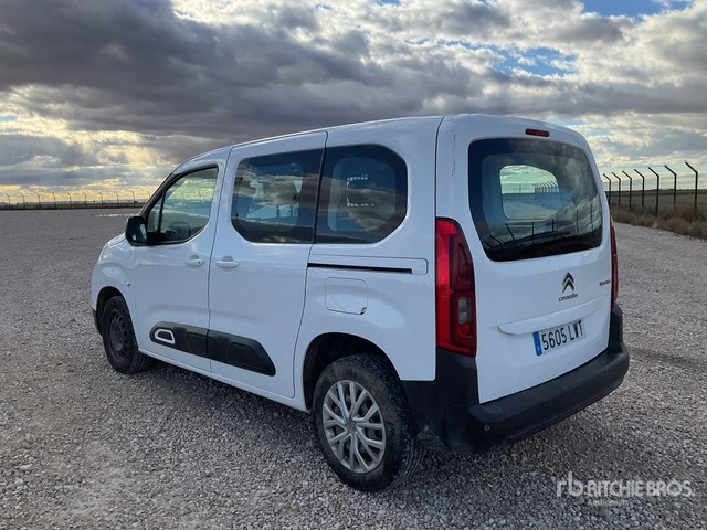 2022 Citroen Berlingo M Cargo Van - Autoutilitară: Foto 2 2022 Citroen Berlingo M Cargo Van - Autoutilitară: Foto 2
