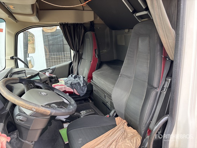 2017 Volvo FH500 4x2 S/A Sleeper Truck Tractor - Cap tractor: Foto 4 2017 Volvo FH500 4x2 S/A Sleeper Truck Tractor - Cap tractor: Foto 4