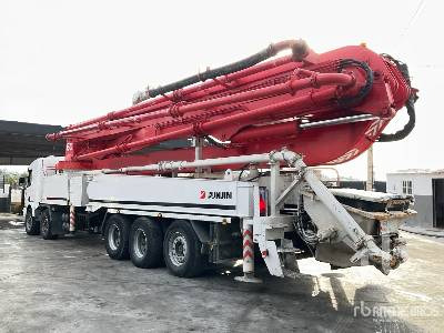 SCANIA P124 NA420 2005 Junjin JJ-M5517 56 m on 10 ... - Autopompă de beton: Foto 2 SCANIA P124 NA420 2005 Junjin JJ-M5517 56 m on 10 ... - Autopompă de beton: Foto 2