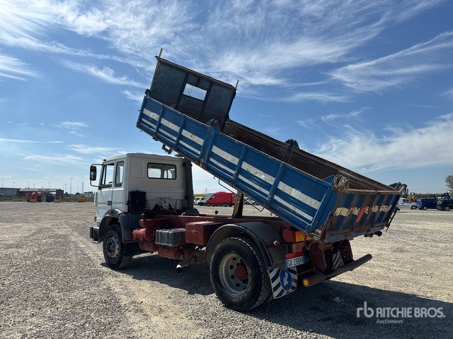 1990 Iveco 172-24 4x2 S/A Dump Truck - Camion basculantă: Foto 4 1990 Iveco 172-24 4x2 S/A Dump Truck - Camion basculantă: Foto 4