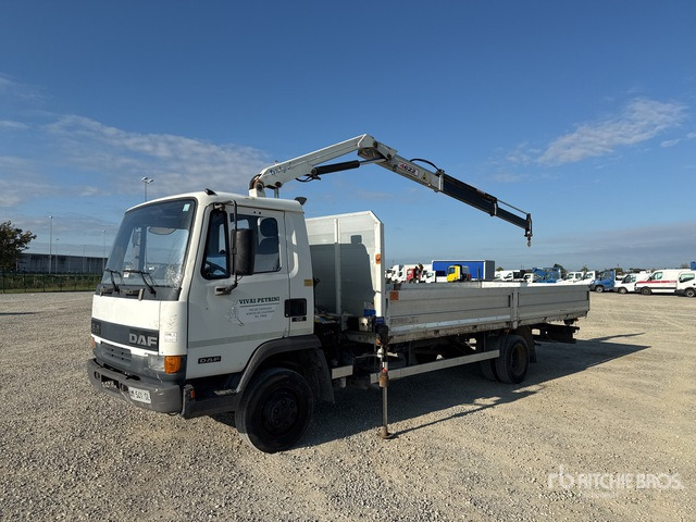 1996 DAF 150E2 PM 4622 2000 kg on 4x2 Flatbed Truck with Crane - Camion platformă, Camion cu macara: Foto 1 1996 DAF 150E2 PM 4622 2000 kg on 4x2 Flatbed Truck with Crane - Camion platformă, Camion cu macara: Foto 1