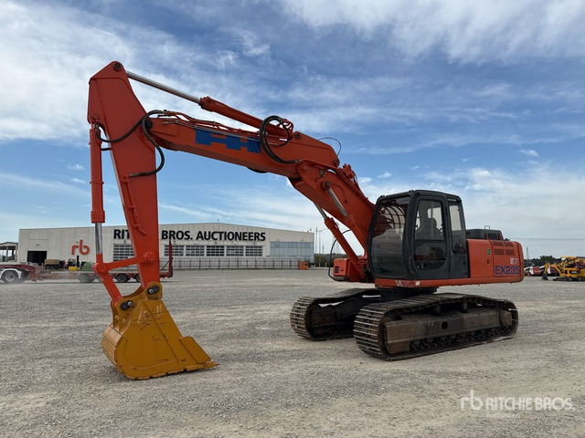 2000 Fiat-Hitachi EX235 Escavatore cingolato - Excavator pe şenile: Foto 1 2000 Fiat-Hitachi EX235 Escavatore cingolato - Excavator pe şenile: Foto 1