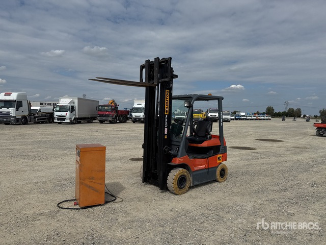 2005 Toyota 7FB18 1750 kg Electric Forklift - Electrostivuitor: Foto 2 2005 Toyota 7FB18 1750 kg Electric Forklift - Electrostivuitor: Foto 2