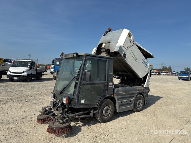 2006 Schmidt Compact 200 Autocarro spazzatrice - Măturătoare stradală: Foto 2 2006 Schmidt Compact 200 Autocarro spazzatrice - Măturătoare stradală: Foto 2