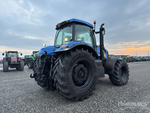 2007 New Holland 8040 4WD Tractor - Tractor agricol: Foto 3 2007 New Holland 8040 4WD Tractor - Tractor agricol: Foto 3