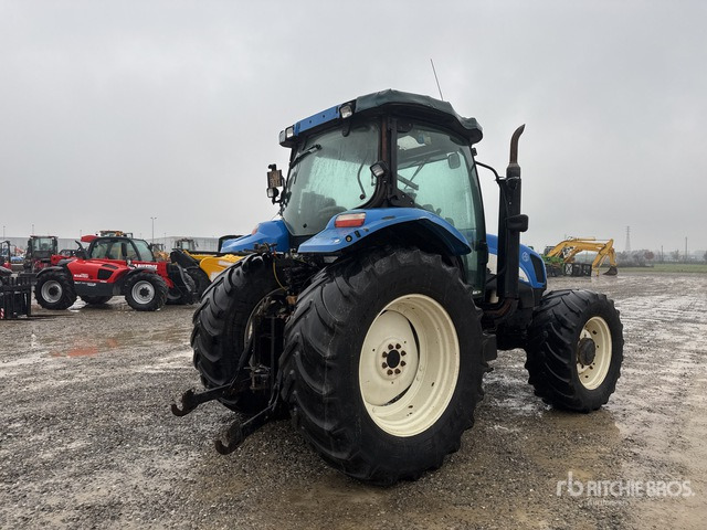 2008 New Holland TS135A Plus 4WD Tractor - Tractor agricol: Foto 3 2008 New Holland TS135A Plus 4WD Tractor - Tractor agricol: Foto 3