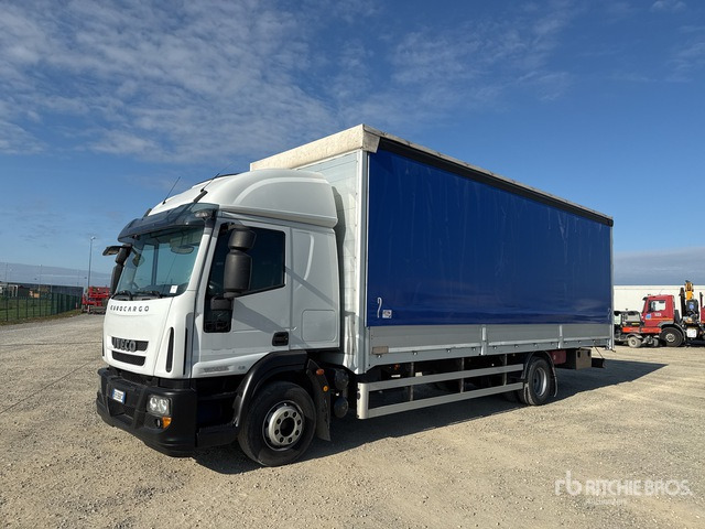 2011 Iveco Eurocargo 160E28 4x2 Curtain Side Truck - Camion cu prelată: Foto 1 2011 Iveco Eurocargo 160E28 4x2 Curtain Side Truck - Camion cu prelată: Foto 1