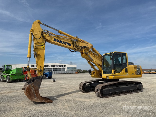 2011 Komatsu PC210NLC-8 Escavatore cingolato - Excavator pe şenile: Foto 1 2011 Komatsu PC210NLC-8 Escavatore cingolato - Excavator pe şenile: Foto 1