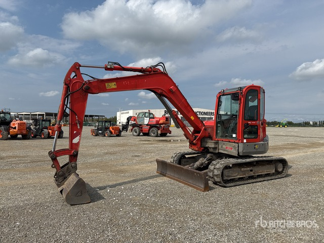 2014 Volvo ECR88 Escavatore cingolato - Excavator pe şenile: Foto 2 2014 Volvo ECR88 Escavatore cingolato - Excavator pe şenile: Foto 2