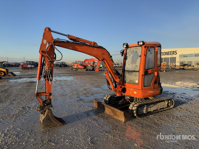 2015 Kubota U35-3A3 Mini Excavator: <6.6t - Mini excavator: Foto 1 2015 Kubota U35-3A3 Mini Excavator: <6.6t - Mini excavator: Foto 1