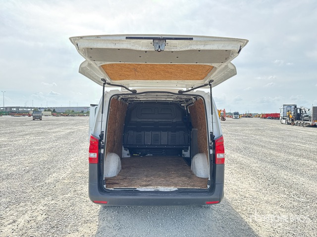 2016 Mercedes-Benz Vito Furgone cargo - Dubă: Foto 5 2016 Mercedes-Benz Vito Furgone cargo - Dubă: Foto 5