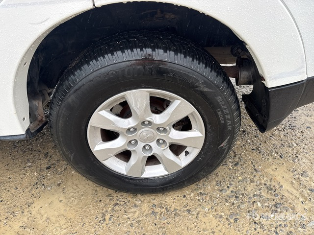 2016 Mitsubishi Pajero 3.2 LWB 4WD SUV - SUV: Foto 4 2016 Mitsubishi Pajero 3.2 LWB 4WD SUV - SUV: Foto 4