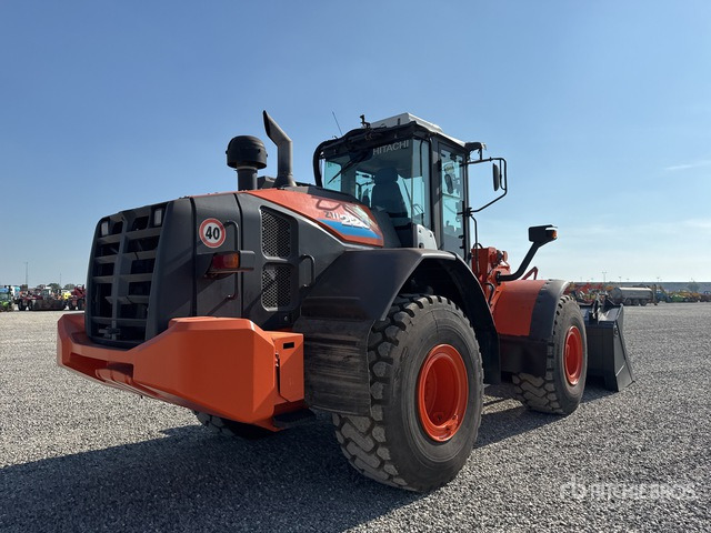 2017 Hitachi Zaxis W220.6 Pala gommata - Încărcător frontal pe pneuri: Foto 3 2017 Hitachi Zaxis W220.6 Pala gommata - Încărcător frontal pe pneuri: Foto 3
