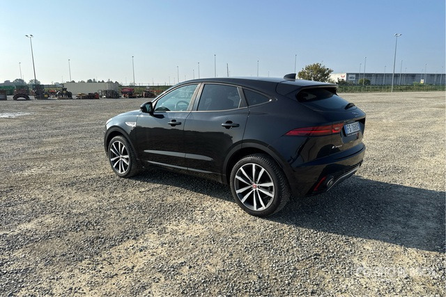 2018 Jaguar E Pace 2.0D I4 R-DYNAMIC SE 4WD 240CV SUV - SUV: Foto 2 2018 Jaguar E Pace 2.0D I4 R-DYNAMIC SE 4WD 240CV SUV - SUV: Foto 2