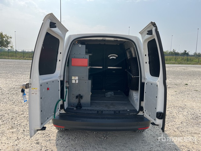 2019 Volkswagen Caddy 2.0 TDI 122CV 4MOTION BUSINESS Van Truck - Autoutilitară compactă: Foto 5 2019 Volkswagen Caddy 2.0 TDI 122CV 4MOTION BUSINESS Van Truck - Autoutilitară compactă: Foto 5