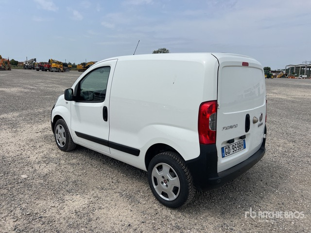 2020 Fiat Fiorino Autocarro furgonato - Autoutilitară compactă: Foto 4 2020 Fiat Fiorino Autocarro furgonato - Autoutilitară compactă: Foto 4