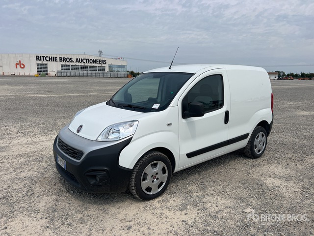 2020 Fiat Fiorino Autocarro furgonato - Autoutilitară compactă: Foto 1 2020 Fiat Fiorino Autocarro furgonato - Autoutilitară compactă: Foto 1