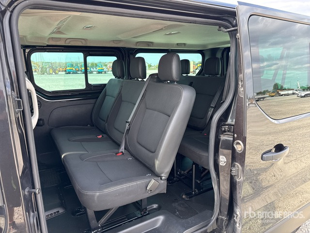 2020 Renault Trafic 9-Seat Long Version Bus - Microbuz, Transport persoane: Foto 5 2020 Renault Trafic 9-Seat Long Version Bus - Microbuz, Transport persoane: Foto 5