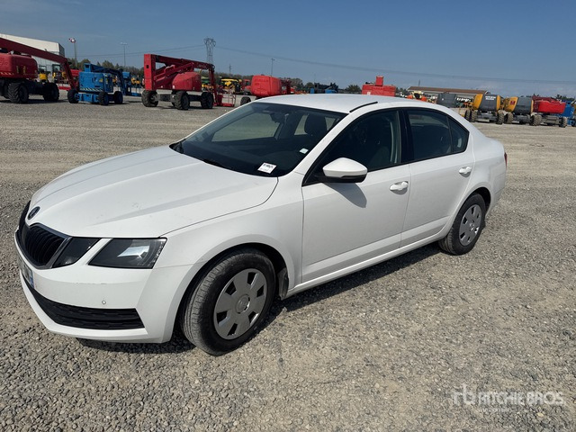 2020 Skoda Octavia Autovettura - Automobil: Foto 2 2020 Skoda Octavia Autovettura - Automobil: Foto 2