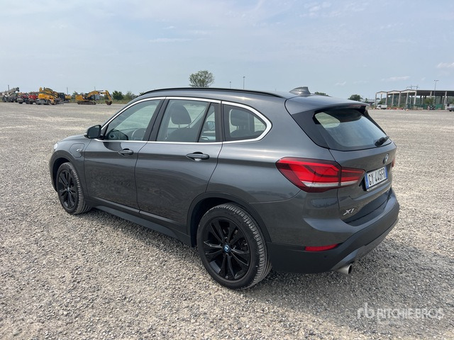 2022 BMW X1 Hybrid xDrive 25e Automobile - Automobil: Foto 3 2022 BMW X1 Hybrid xDrive 25e Automobile - Automobil: Foto 3