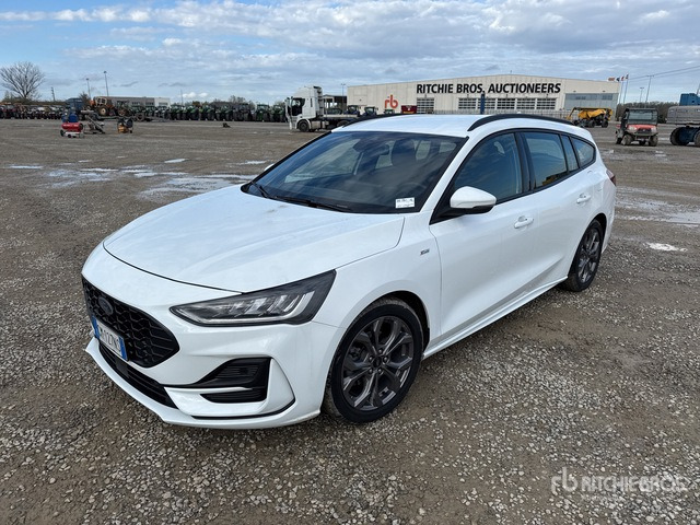 2023 Ford Focus 1.5 ECOBLUE 120CV ST-LINE AUTO Station Wagon - Mașină break: Foto 1 2023 Ford Focus 1.5 ECOBLUE 120CV ST-LINE AUTO Station Wagon - Mașină break: Foto 1