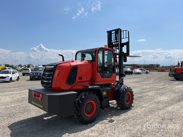2025 Plus Power T30A1 3000 kg (Unused) Rough Terrain Forklift - Stivuitor de teren dificil: Foto 3 2025 Plus Power T30A1 3000 kg (Unused) Rough Terrain Forklift - Stivuitor de teren dificil: Foto 3