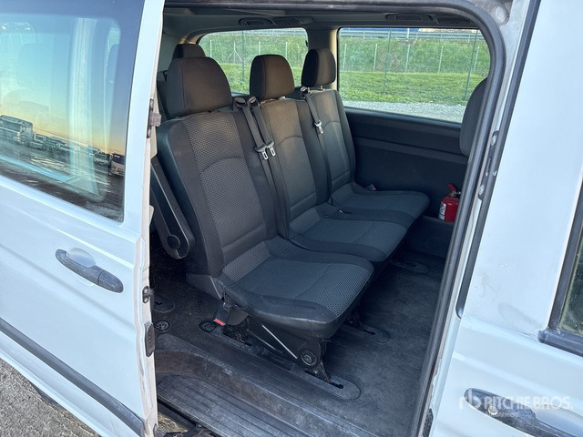 2012 Mercedes-Benz Vito Bus - Autobuz: Foto 4 2012 Mercedes-Benz Vito Bus - Autobuz: Foto 4