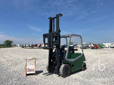 CESAB MAK 450 4500 kg - Electrostivuitor: Foto 1 CESAB MAK 450 4500 kg - Electrostivuitor: Foto 1