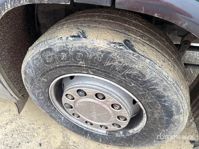 2009 Scania R480 6x2 T/A Sleeper Truck Tractor - Cap tractor: Foto 5 2009 Scania R480 6x2 T/A Sleeper Truck Tractor - Cap tractor: Foto 5