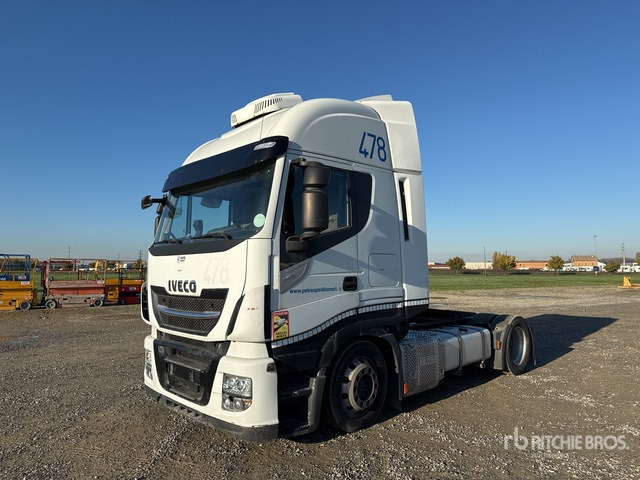 2017 Iveco Stralis 460 4x2 S/A Sleeper Truck Tractor - Cap tractor: Foto 1 2017 Iveco Stralis 460 4x2 S/A Sleeper Truck Tractor - Cap tractor: Foto 1