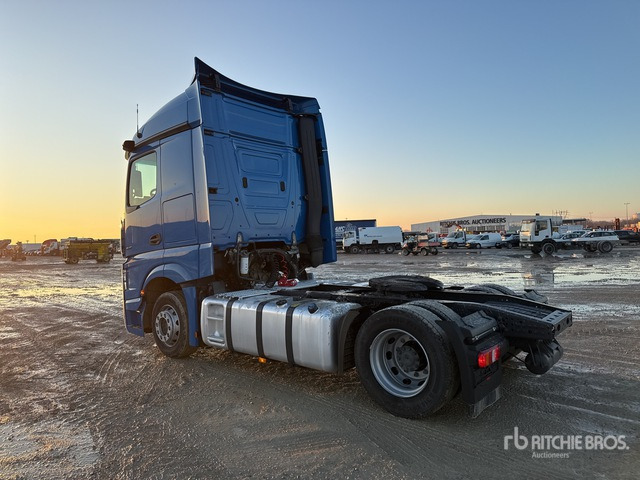 2025 Mercedes-Benz Actros 1845 4x2 S/A Sleeper Truck Tractor - Cap tractor: Foto 2 2025 Mercedes-Benz Actros 1845 4x2 S/A Sleeper Truck Tractor - Cap tractor: Foto 2