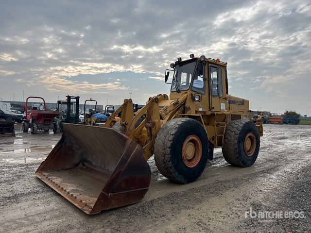 Fiat-Allis FR15B TURBO Wheel Loader - Încărcător frontal pe pneuri: Foto 1 Fiat-Allis FR15B TURBO Wheel Loader - Încărcător frontal pe pneuri: Foto 1