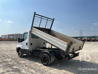 IVECO DAILY 35-120 - Camion basculantă: Foto 2 IVECO DAILY 35-120 - Camion basculantă: Foto 2