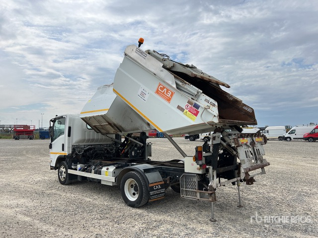 Isuzu P75 Autocarro per rifiuti - Autogunoiere: Foto 3 Isuzu P75 Autocarro per rifiuti - Autogunoiere: Foto 3