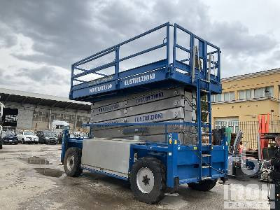 JLG 245-25 4x4 - Platforma foarfeca: Foto 2 JLG 245-25 4x4 - Platforma foarfeca: Foto 2