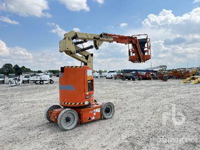 JLG E300 AJP Electric - Nacela articulata: Foto 3 JLG E300 AJP Electric - Nacela articulata: Foto 3