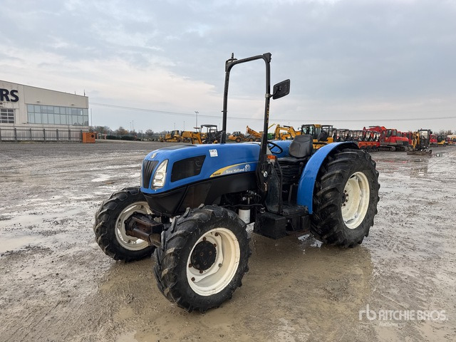 New Holland T4050F 4WD Tractor - Tractor agricol: Foto 1 New Holland T4050F 4WD Tractor - Tractor agricol: Foto 1