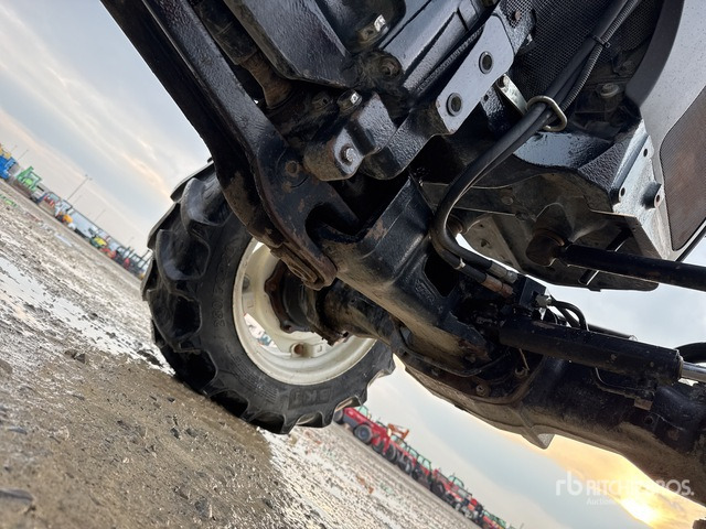 New Holland T4050F 4WD Tractor - Tractor agricol: Foto 5 New Holland T4050F 4WD Tractor - Tractor agricol: Foto 5