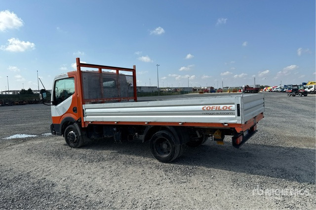 Nissan Cabstar NT400 Autocarro cassone fisso - Camion platformă: Foto 3 Nissan Cabstar NT400 Autocarro cassone fisso - Camion platformă: Foto 3