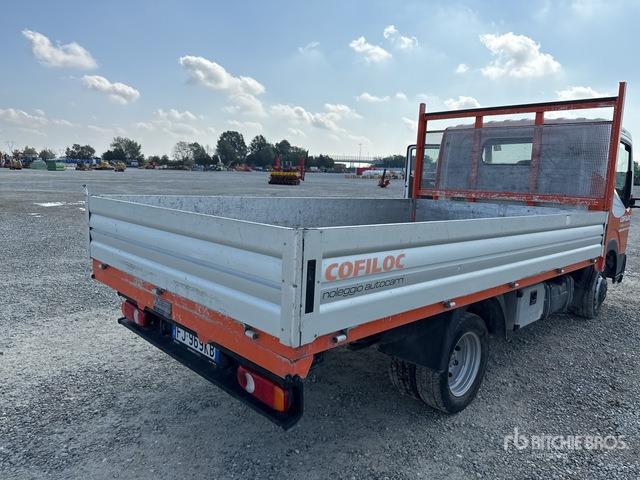 Nissan Cabstar NT400 Autocarro cassone fisso - Camion platformă: Foto 5 Nissan Cabstar NT400 Autocarro cassone fisso - Camion platformă: Foto 5