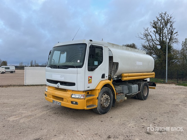 2000 Renault Premium 250 4x2 Camion Citerne 4x2 Water Truck - Camion cisternă: Foto 1 2000 Renault Premium 250 4x2 Camion Citerne 4x2 Water Truck - Camion cisternă: Foto 1