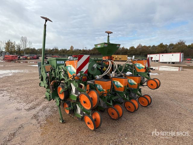 2001 Amazone ED451K Semoir Monograine 6 Rangs 6 Rows Planter - Semănătoare: Foto 3 2001 Amazone ED451K Semoir Monograine 6 Rangs 6 Rows Planter - Semănătoare: Foto 3