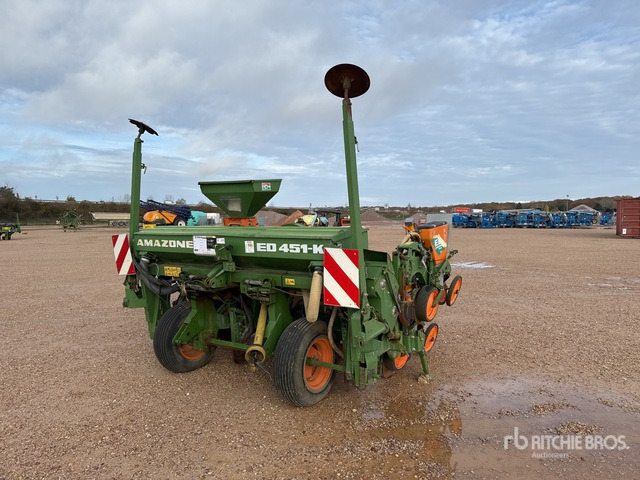 2001 Amazone ED451K Semoir Monograine 6 Rangs 6 Rows Planter - Semănătoare: Foto 2 2001 Amazone ED451K Semoir Monograine 6 Rangs 6 Rows Planter - Semănătoare: Foto 2
