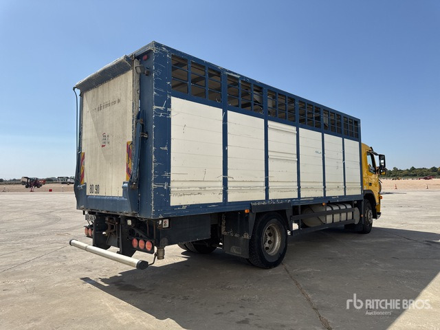 2003 Volvo FM12 420 4x2 Camion Betaillere Livestock Truck - Camion transport animale: Foto 3 2003 Volvo FM12 420 4x2 Camion Betaillere Livestock Truck - Camion transport animale: Foto 3