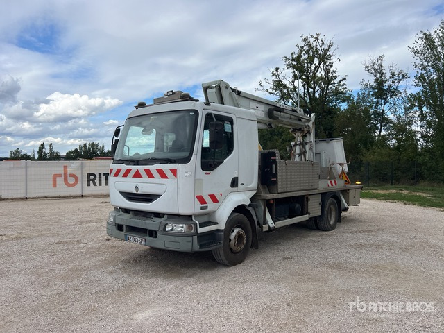2005 Renault Midlum 220 DCI 2004 Comilev EN210TP on 4x2 Cam ... Bucket Truck - Camion cu nacela: Foto 2 2005 Renault Midlum 220 DCI 2004 Comilev EN210TP on 4x2 Cam ... Bucket Truck - Camion cu nacela: Foto 2