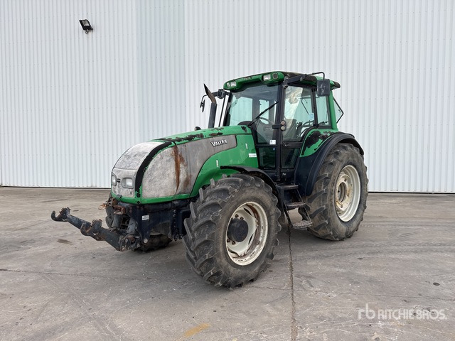 2006 Valtra T140 4x4 Tracteur Argicole 4WD Tractor - Tractor agricol: Foto 1 2006 Valtra T140 4x4 Tracteur Argicole 4WD Tractor - Tractor agricol: Foto 1