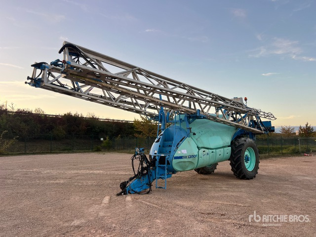 2008 Berthoud Tenor 55-60 DP Tronic 42 m High Clearance Pulverisate ... Pull-Type Sprayer - Maşină de erbicidat tractata: Foto 2 2008 Berthoud Tenor 55-60 DP Tronic 42 m High Clearance Pulverisate ... Pull-Type Sprayer - Maşină de erbicidat tractata: Foto 2