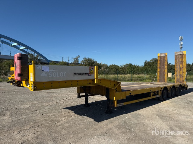 2008 Faymonville Multimax Tri/A Semi-Remorque Porte-Engin ... Lowboy Trailer - Semiremorcă transport agabaritic: Foto 2 2008 Faymonville Multimax Tri/A Semi-Remorque Porte-Engin ... Lowboy Trailer - Semiremorcă transport agabaritic: Foto 2