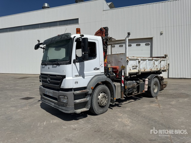 2008 Mercedes Axor 1833 2008 Palfinger PK15500 6100 kg ... Dump Truck with Crane - Camion basculantă, Camion cu macara: Foto 1 2008 Mercedes Axor 1833 2008 Palfinger PK15500 6100 kg ... Dump Truck with Crane - Camion basculantă, Camion cu macara: Foto 1