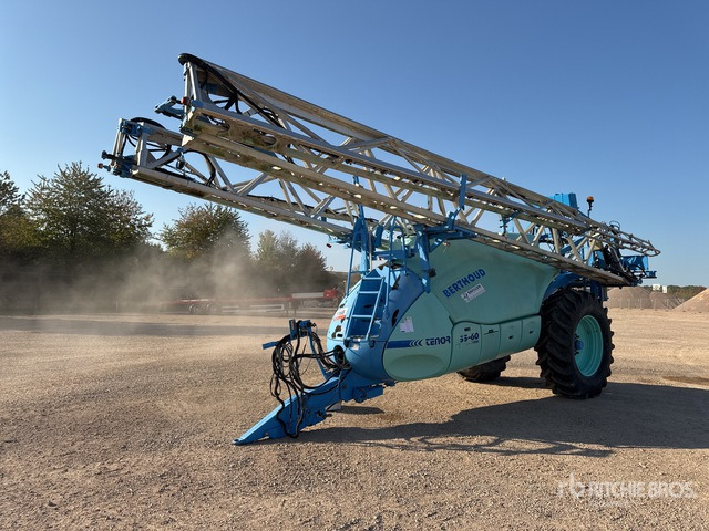 2009 Berthoud Tenor 55-60 DP Tronic 38 m High Clearance Pulverisate ... Pull-Type Sprayer - Maşină de erbicidat tractata: Foto 2 2009 Berthoud Tenor 55-60 DP Tronic 38 m High Clearance Pulverisate ... Pull-Type Sprayer - Maşină de erbicidat tractata: Foto 2